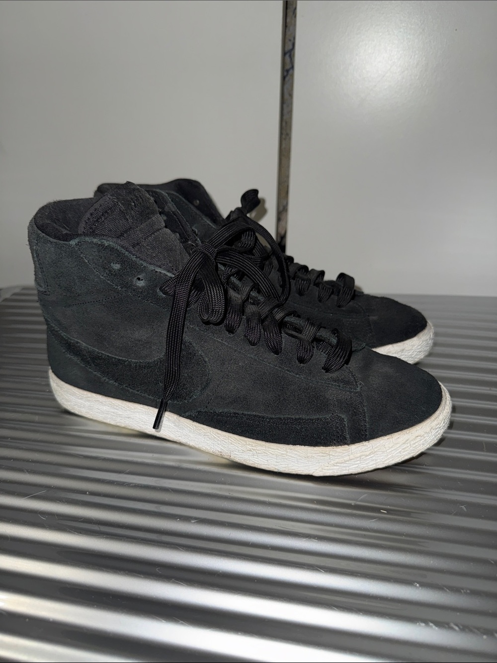 Youth Black High-Top Suede Nike Blazer- Casual Street Style